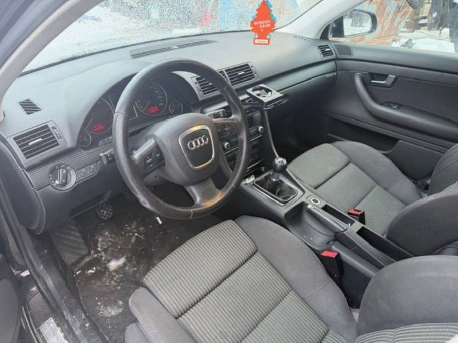 Audi A4 2007-2014 (Type IV) (B8) delebil , Motorkode: BRB, Girkassekode: 
