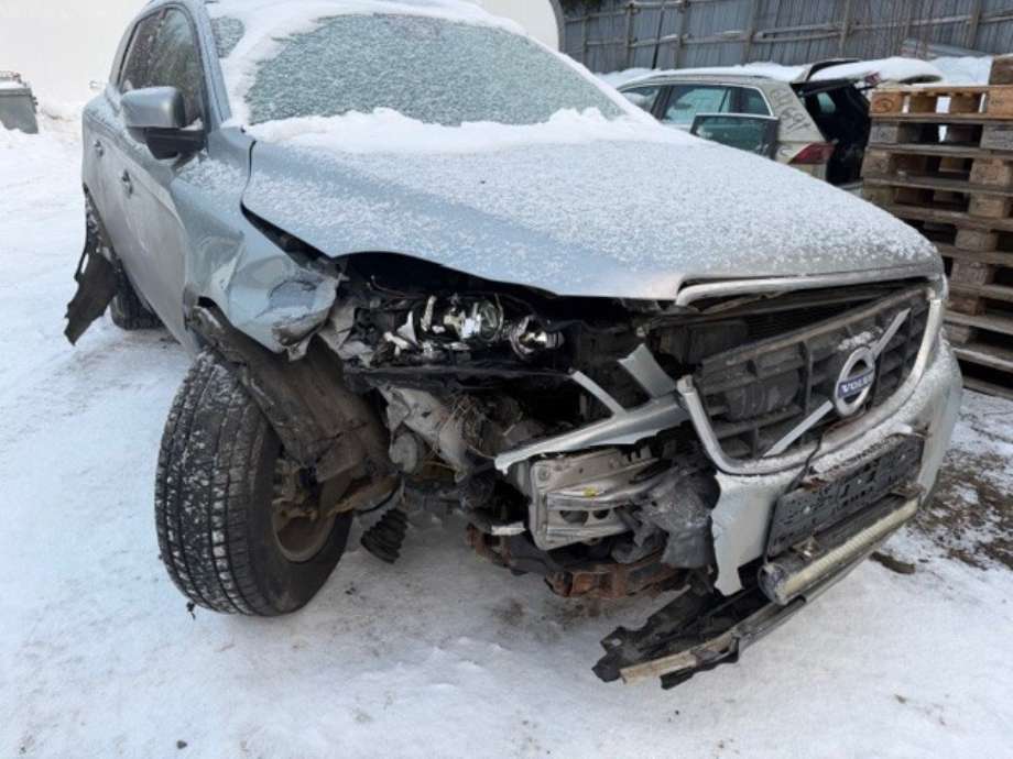 Volvo XC60, 2008-2013 (Type I, Fase 1)  delebil , Motorkode: D5244T(16)