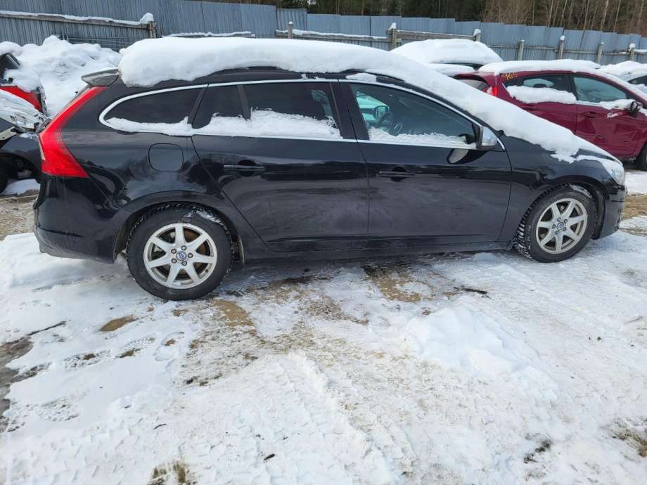 Volvo V60 2010-2013 (Type I, Fase 1) , Motorkode: D4162T, Girkassekode: 