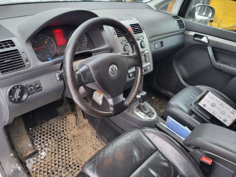 VW Touran 2007-2010 (Type I, Fase 2) , Motorkode: BMM, Girkassekode: 