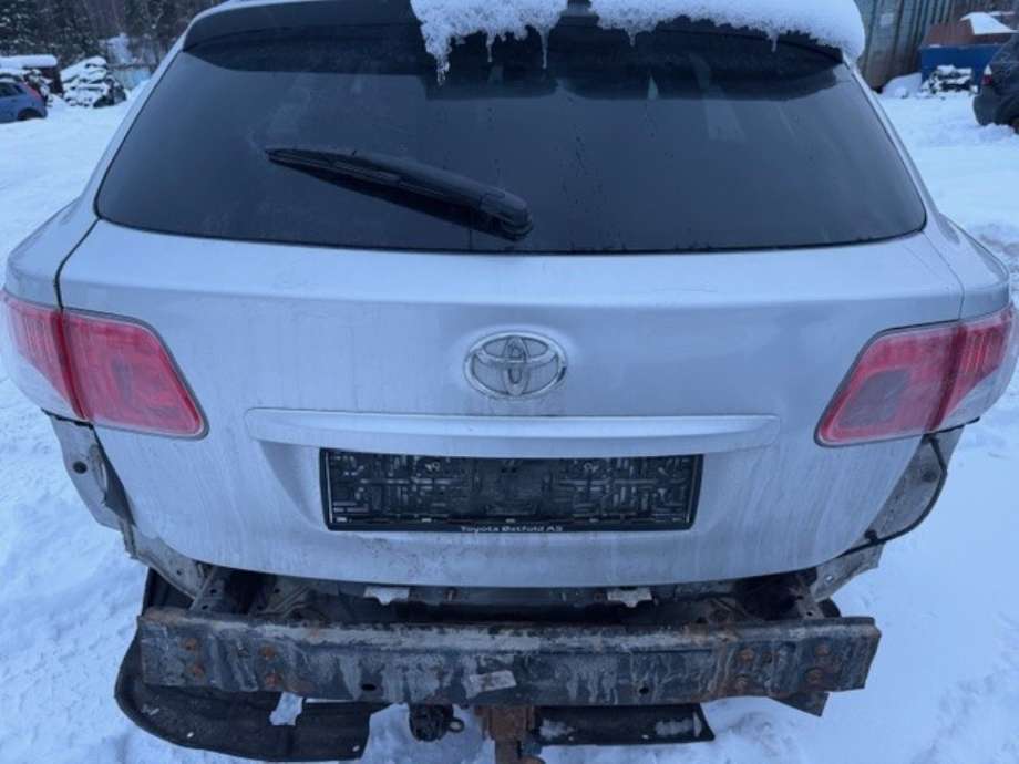 Toyota Avensis 2009-2015 (Type III, Fase 1) , Motorkode: 2ZR-FAE, Girkassekode: 