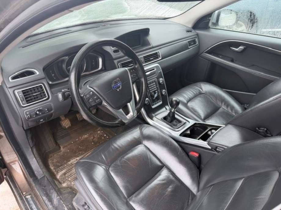 Volvo V70 2014-2016 (Type III, Fase 2) delebil , Motorkode: , Girkassekode: 