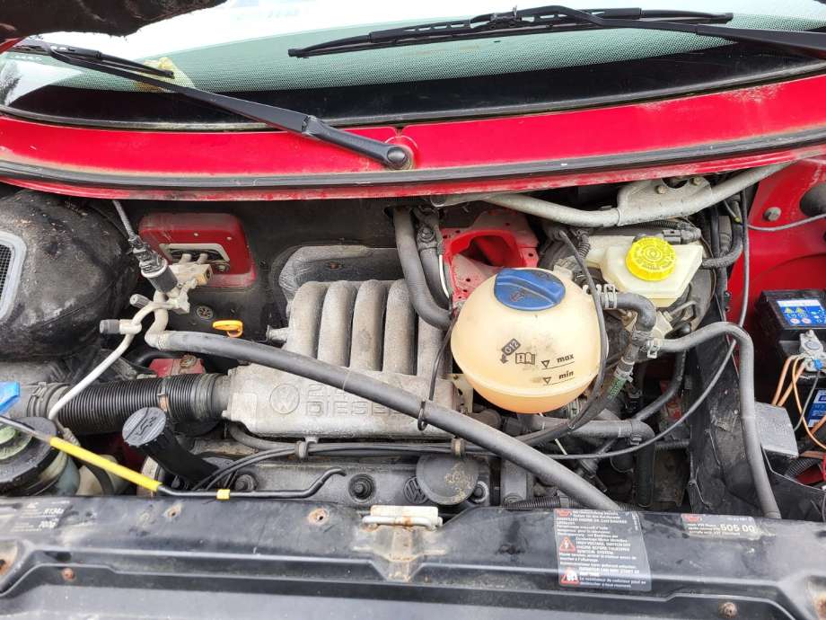 VW Transporter / Caravelle 1990-2003 (T4) delebil , Motorkode: , Girkassekode: