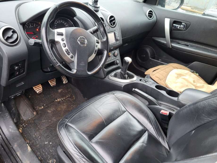 Nissan Qashqai 2010-2014 (Type I, Fase 2) delebil , Motorkode: HR16, Girkassekode: 