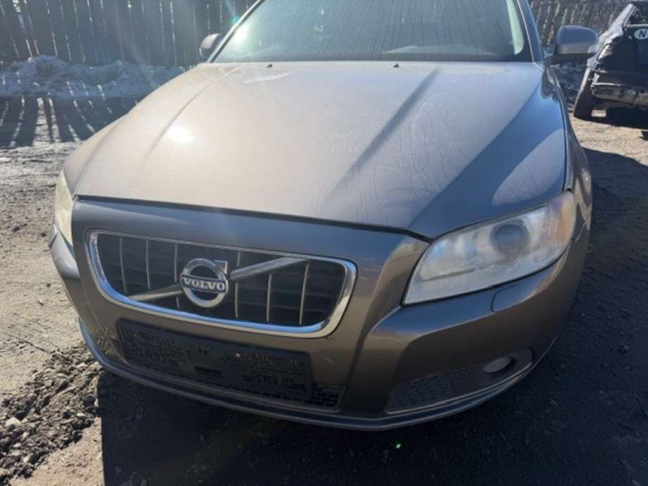 Volvo V70 2007-2013 (Type III, Fase 1) delebil , Motorkode: D4164T, Girkassekode: 