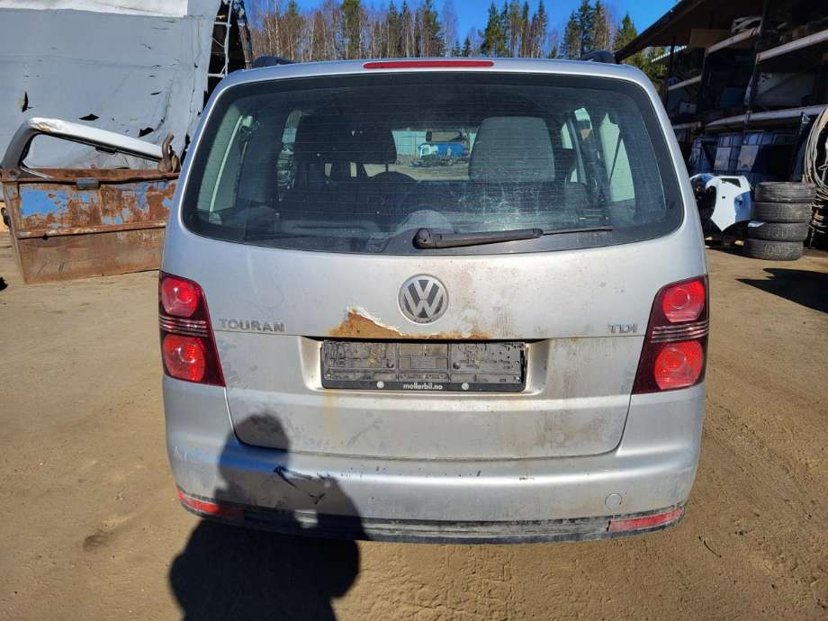 VW Touran 2007-2010 (Type I, Fase 2) , Motorkode: BLS, Girkassekode: 