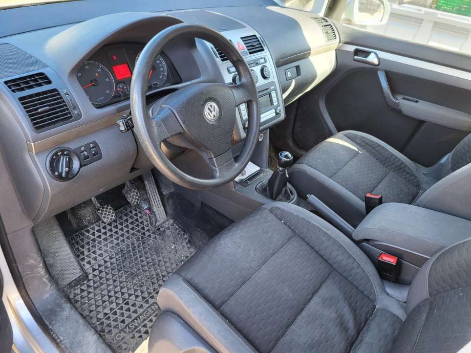 VW Touran 2007-2010 (Type I, Fase 2) , Motorkode: BLS, Girkassekode: 