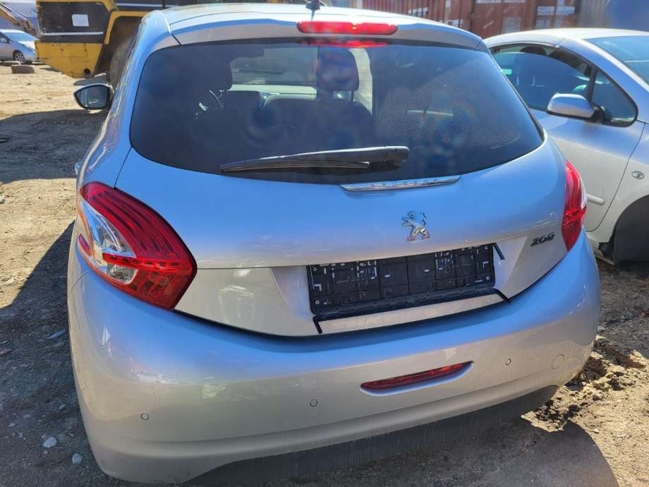 Peugeot 208 2012-2019 (Type I) delebil , Motorkode: HM01, Girkassekode: 