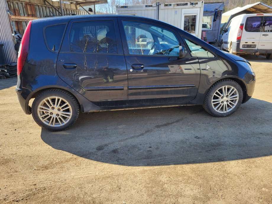 Mitsubishi Colt 2004-2008 (Type VII, Fase 1) delebil , Motorkode: 135930, Girkassekode: