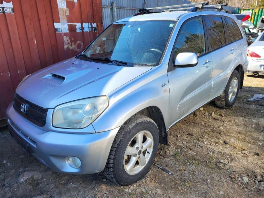 Toyota RAV4, 2000-2006 (Type II)  delebil , Motorkode: 1CD-FTV