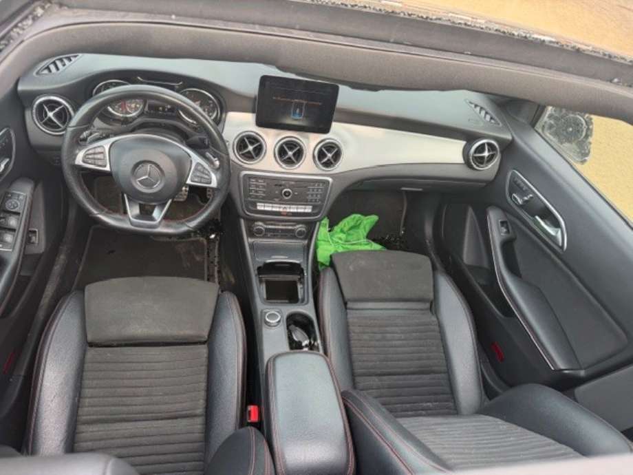 Mercedes CLA 2013-2019 (C117) (C117), Motorkode: 651930, Girkassekode: 