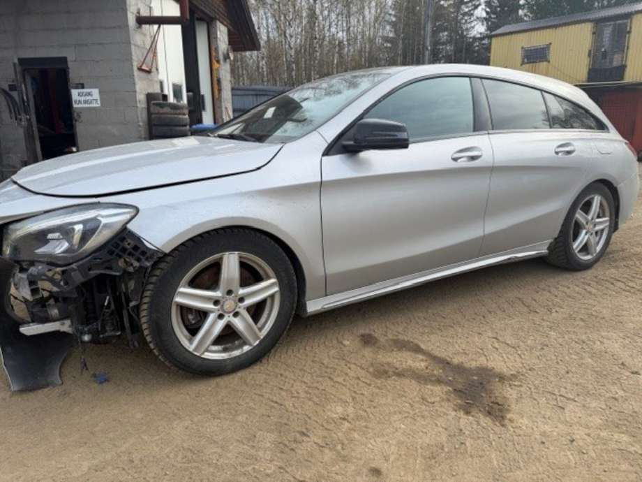 Mercedes CLA 2013-2019 (C117) (C117), Motorkode: 651930, Girkassekode: 