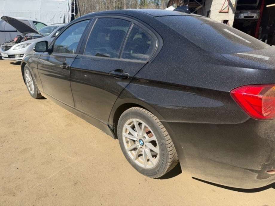 BMW 3-Serie 2012-2018 (F30/F31/F34) (F30/F31/F34), Motorkode: N47D20C, Girkassekode: 