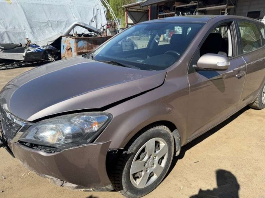 Kia Cee