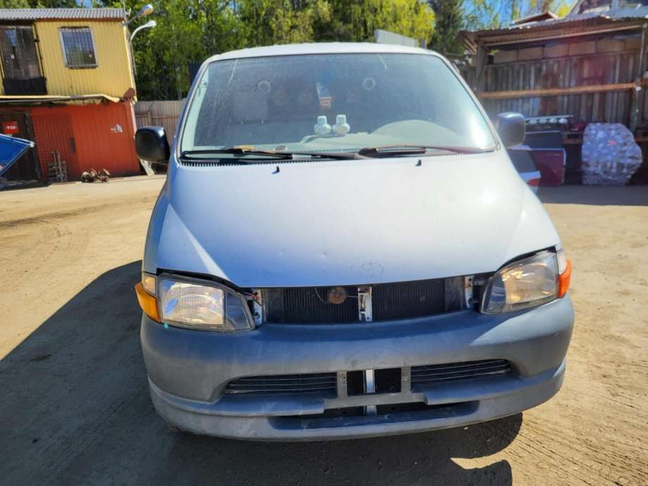 Toyota Hiace 1996-2001 (Fase 1) , Motorkode: 2L-T, Girkassekode: 