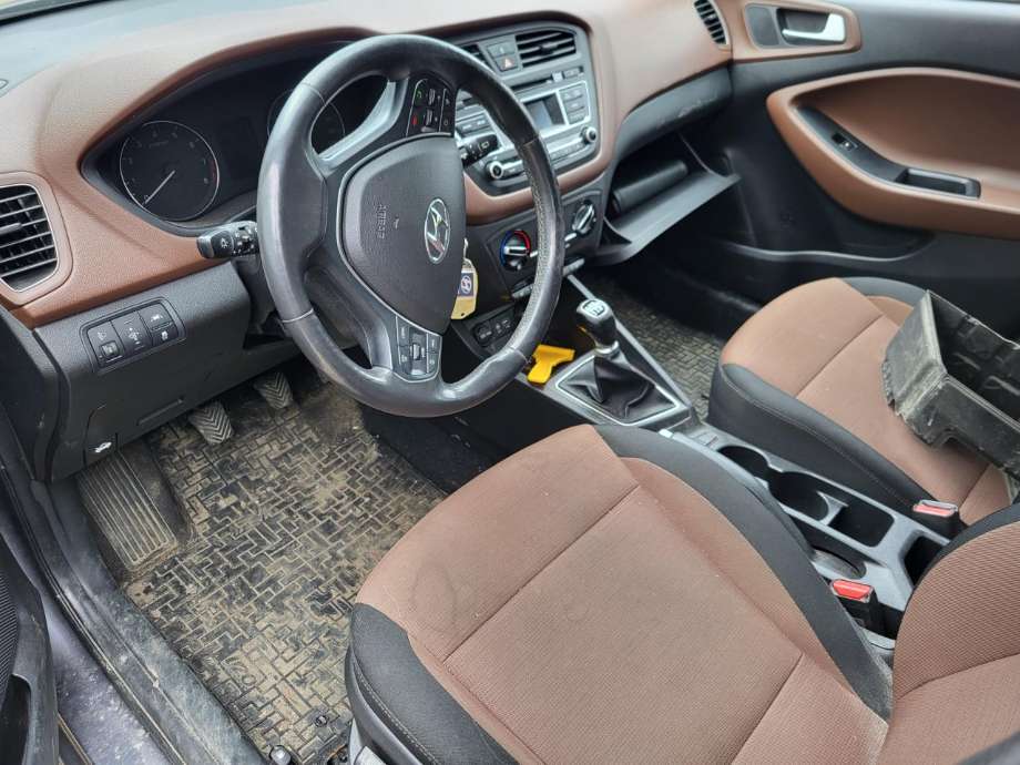 Hyundai i20 2009-2014 (Type I) , Motorkode: G4LA-6, Girkassekode: 