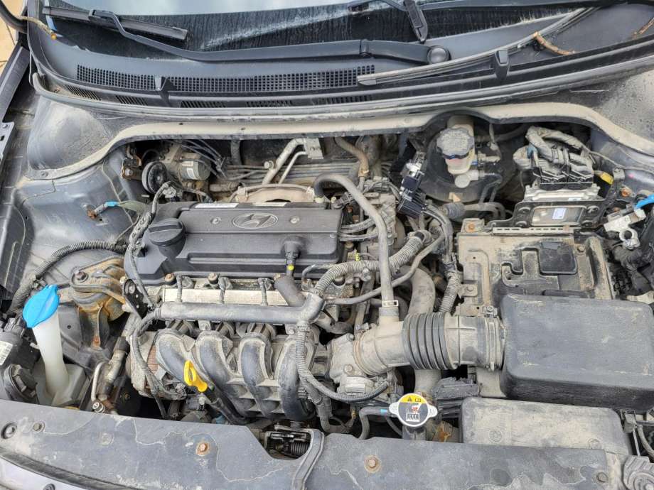 Hyundai i20 2009-2014 (Type I) , Motorkode: G4LA-6, Girkassekode: 