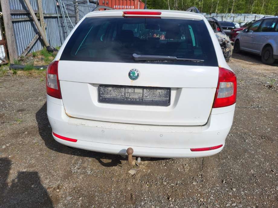 Škoda Octavia 2009-2013 (Type II, Fase 2) delebil , Motorkode: CAYC, Girkassekode: MLE