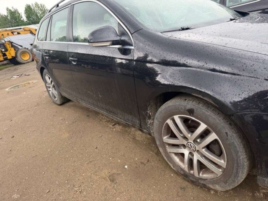 VW Golf VI 2008-2012 , Motorkode: BXE, Girkassekode: 