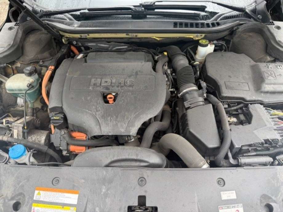 Peugeot 508, 2011-2014 (Type I, Fase 1)  delebil , Motorkode: RH02
