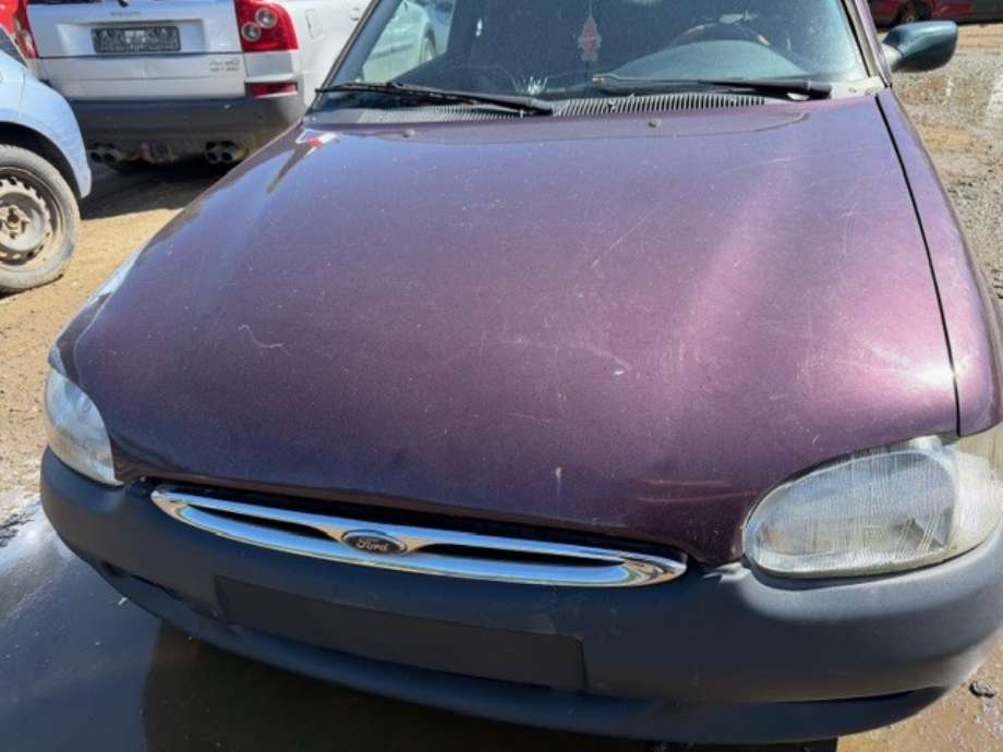 Ford Escort 1995-2000 delebil , Motorkode: , Girkassekode: 