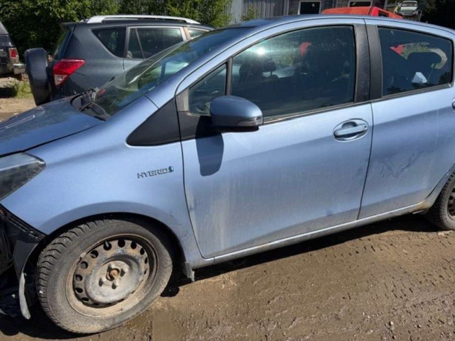 Toyota Yaris, 2012-2014 (Type III, Fase 1)  delebil , Motorkode: 1NZ-FXE