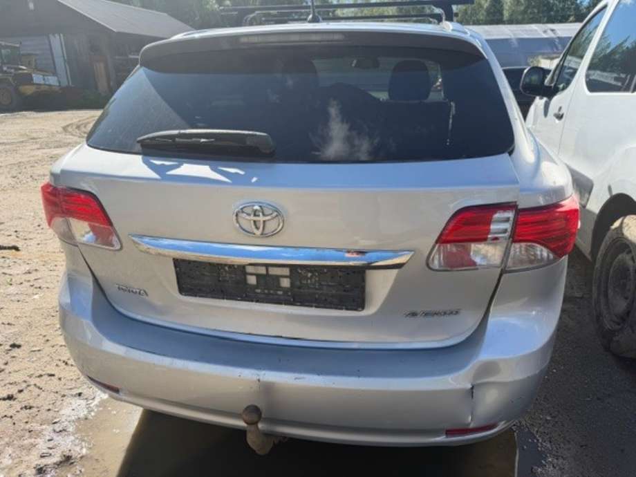 Toyota Avensis 2009-2015 (Type III, Fase 1) , Motorkode: 2ZR-FAE, Girkassekode: 