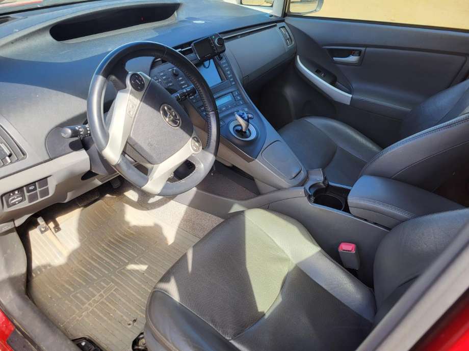 Toyota Prius 2009-2016 (Type III) (COMBI) (COMBI), Motorkode: 2ZR-FXE, Girkassekode: 