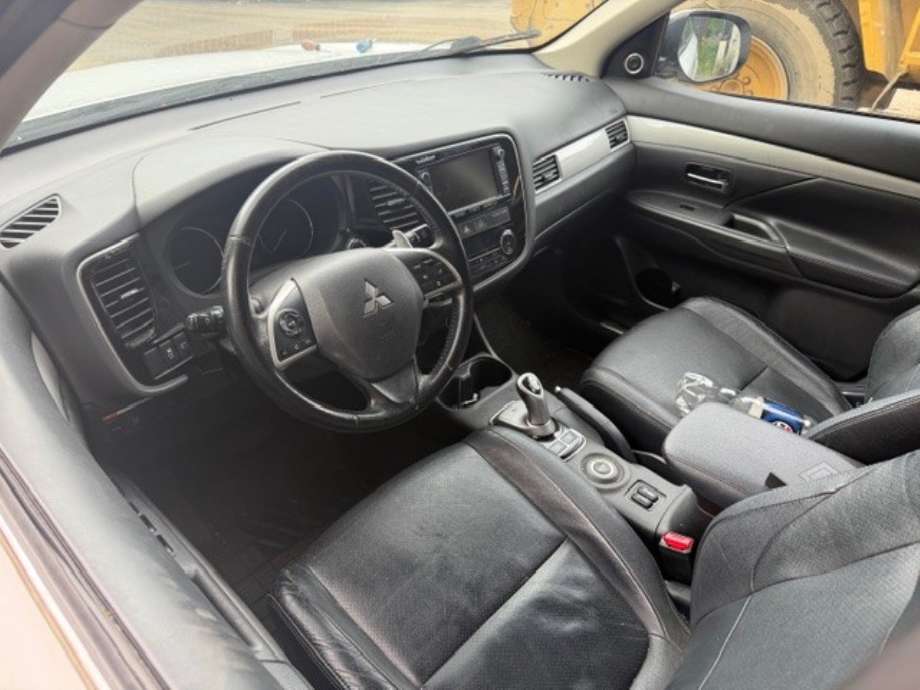 Mitsubishi Outlander 2015-->> (Type III, Fase 2) , Motorkode: 4B11, Girkassekode: 