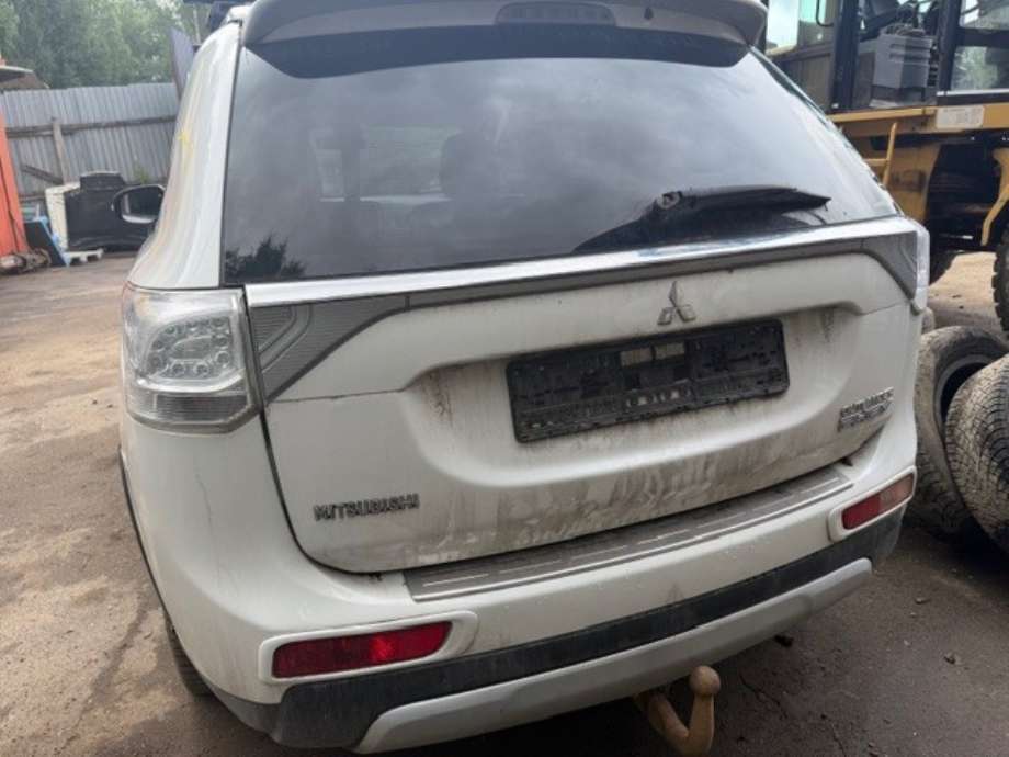 Mitsubishi Outlander 2015-->> (Type III, Fase 2) , Motorkode: 4B11, Girkassekode: 