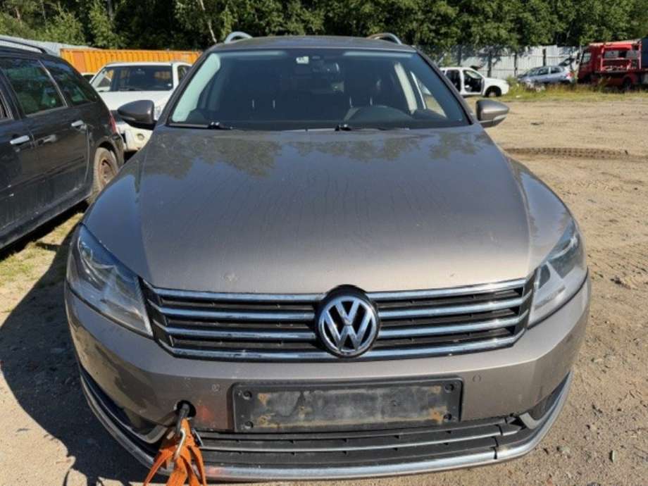 VW Passat 2011-2015 (B7) (B7), Motorkode: CAY, Girkassekode: 