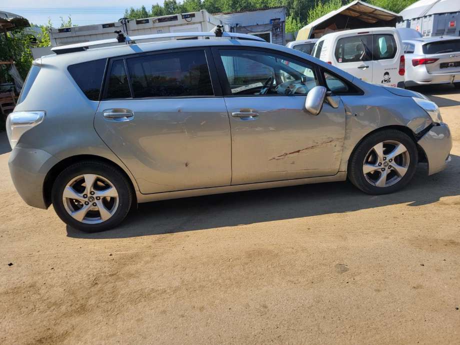 Toyota Verso 2009-2016 (Type III) , Motorkode: 1AD-FTV, Girkassekode: