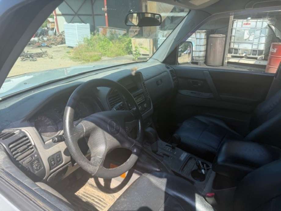 Mitsubishi Pajero 2000-2006 (Type III) , Motorkode: , Girkassekode: