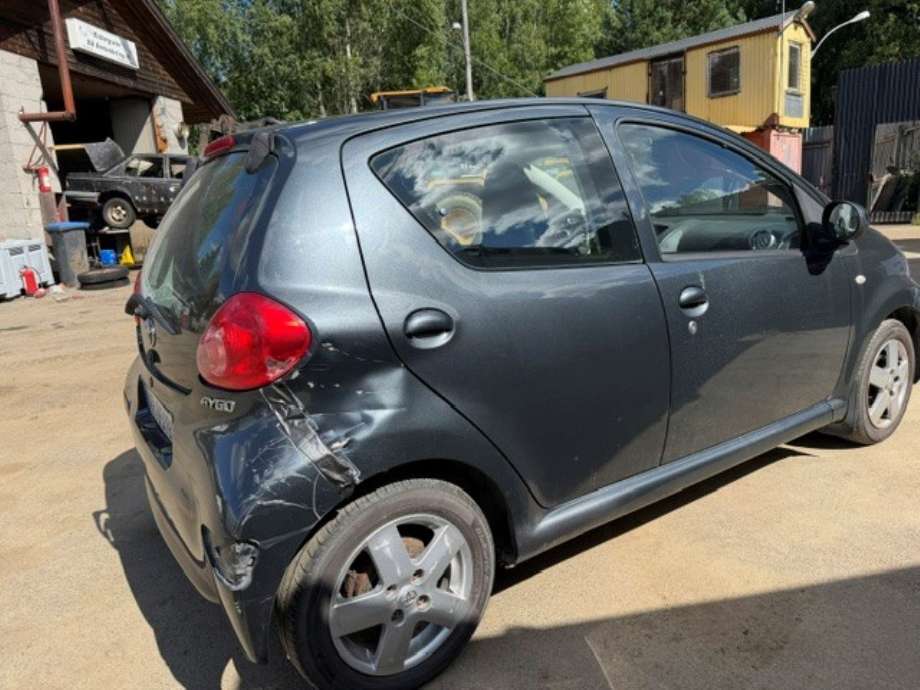 Toyota Aygo 2005-2014 (Type I) , Motorkode: 1KR-FE, Girkassekode: