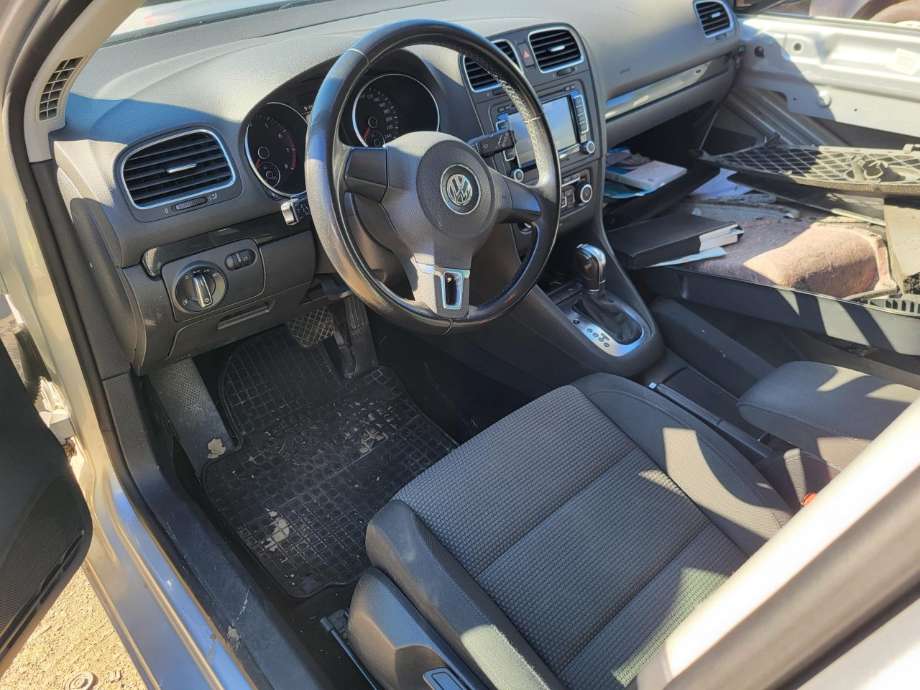 VW Golf VI 2008-2012 , Motorkode: CBZB, Girkassekode: MPQ