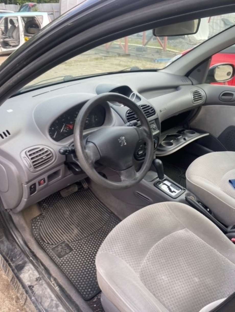 Peugeot 206 1998-2007 , Motorkode: KFW, Girkassekode: