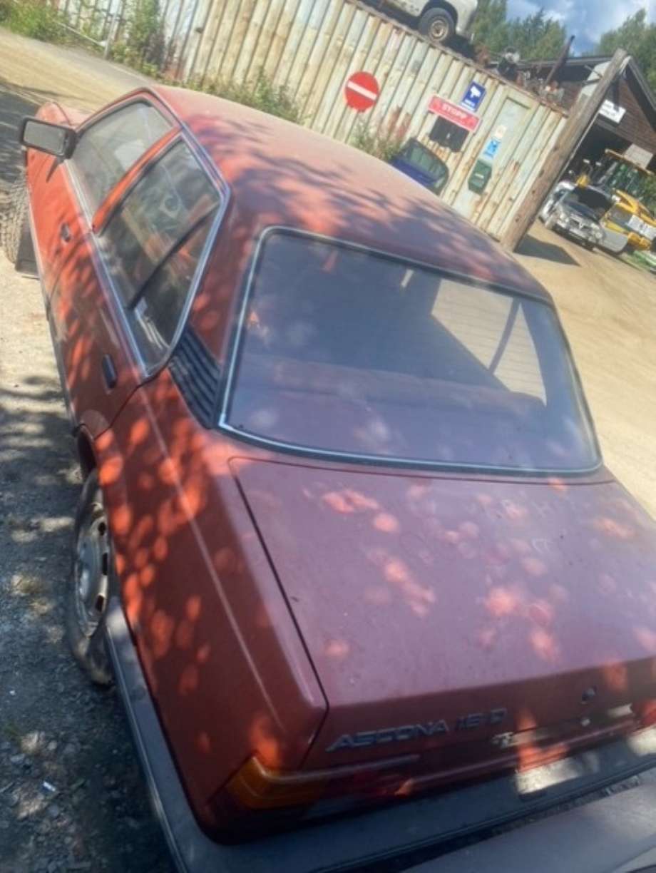 Opel Ascona C 1982-1988 , Motorkode: , Girkassekode: 
