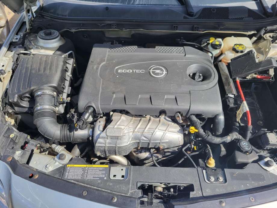 Opel Insignia A 2009-2014 , Motorkode: A20DTH, Girkassekode: