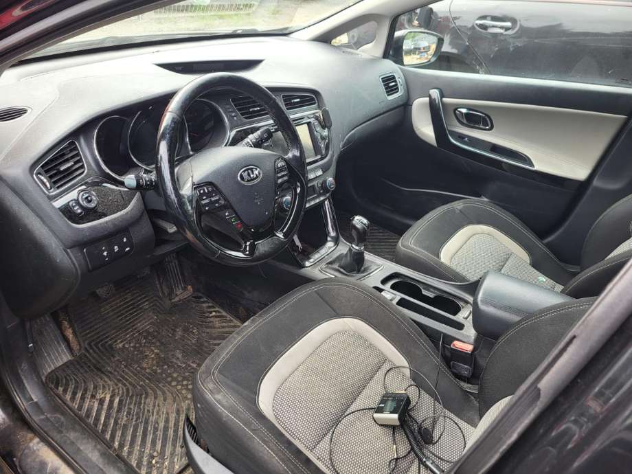 Kia Cee