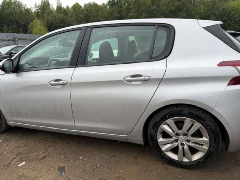 Peugeot 308 2013-2021 (Type II) , Motorkode: 9H06, Girkassekode: 