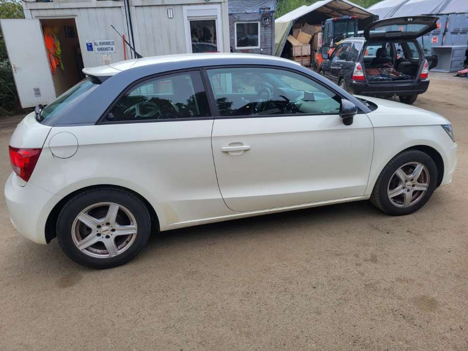 Audi A1 2010-2014 (Type I, Fase 1) , Motorkode: CAX, Girkassekode: 