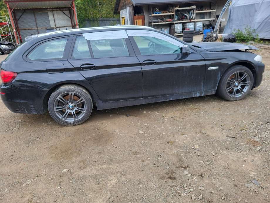 BMW 5-Serie 2010-2017 (F10/F11) (F10/F11), Motorkode: N47D20C, Girkassekode: