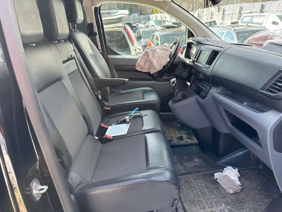 Citroën Jumpy 2016-->> (Type III) (utgår) (utgår), Motorkode: AH01, Girkassekode: 
