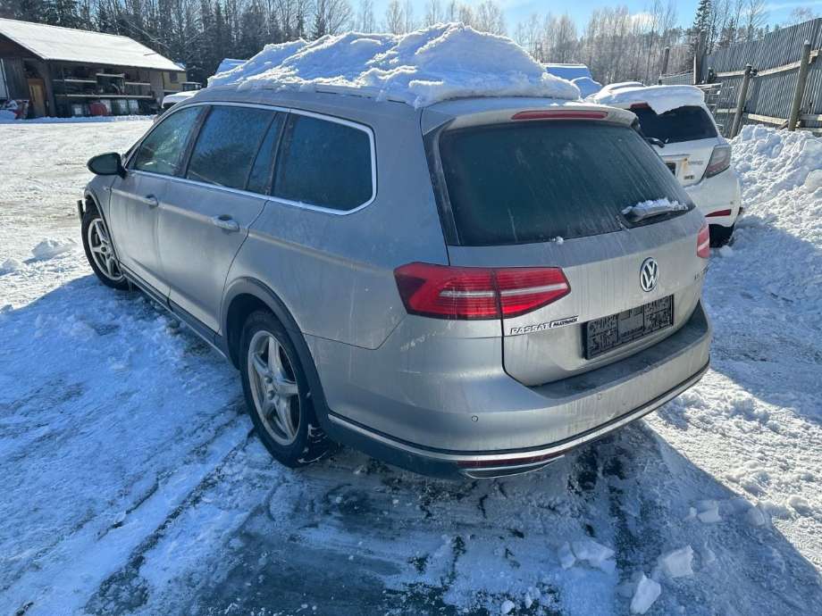 VW Passat 2015-2019 (Fase 1) (B8) (B8), Motorkode: DFCA, Girkassekode: QFE