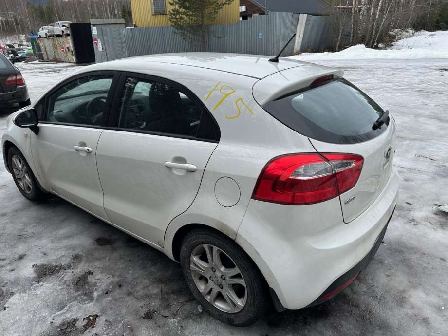 Kia Rio 2011-2017 Type III , Motorkode: D3FA-I, Girkassekode: