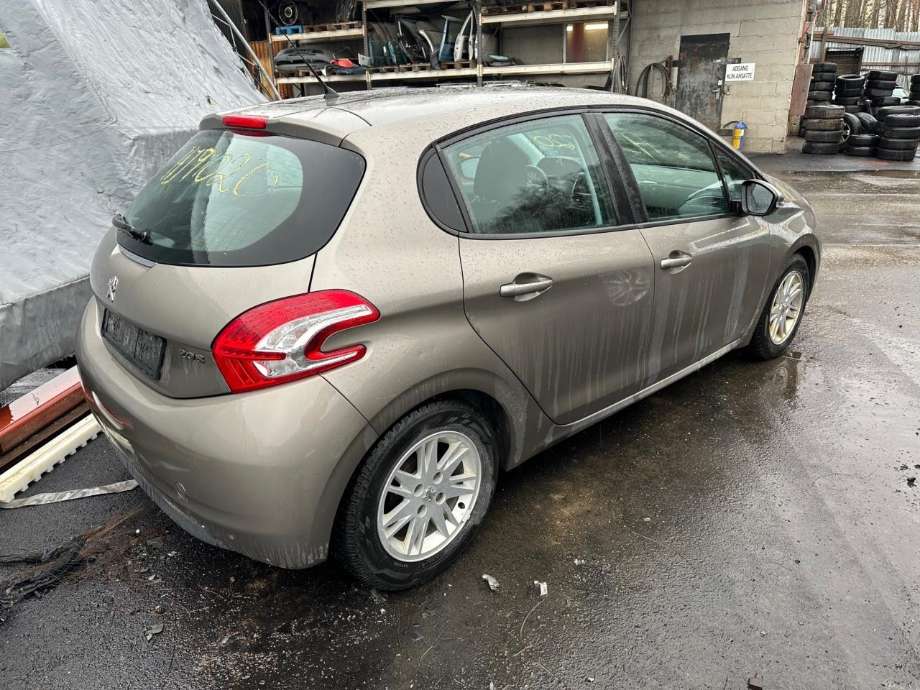 Peugeot 208 2012-2019 (Type I) , Motorkode: 8H01, Girkassekode: 