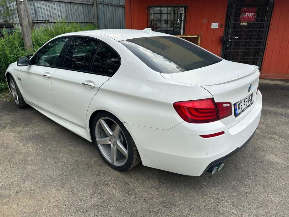 BMW 5-Serie 2010-2017 (F10/F11) (F10/F11), Motorkode: N47D20C, Girkassekode: GA8HP45Z