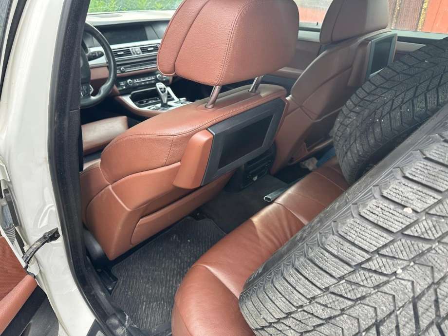BMW 5-Serie 2010-2017 (F10/F11) (F10/F11), Motorkode: N47D20C, Girkassekode: GA8HP45Z