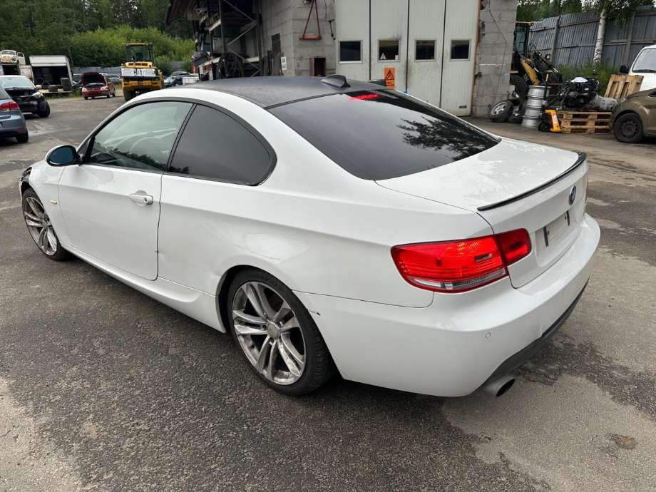 BMW 3-Serie 2005-2011 (E90/E91/E92/E93) (E90/E91/E92/E93), Motorkode: N47D20C, Girkassekode: 