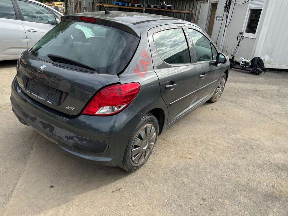 Peugeot 207 2006-2012 , Motorkode: 8HZ, Girkassekode: